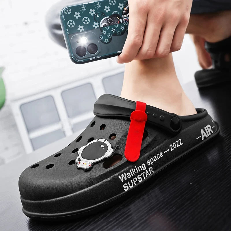 Men Women Sandals Breathable Home Slippers Outdoor Fashion Garden Clogs Couple Water Shoes Sandals For Men Black White