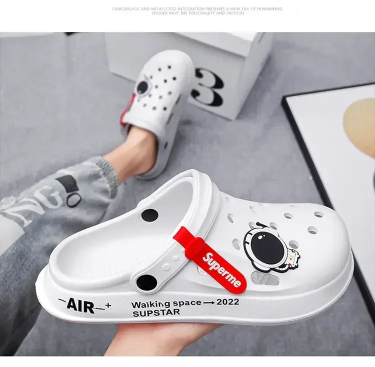 Men Women Sandals Breathable Home Slippers Outdoor Fashion Garden Clogs Couple Water Shoes Sandals For Men Black White