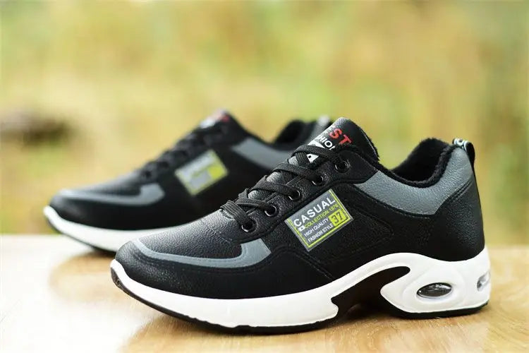 2025 new spring trend sports men's shoes Lace-up thick sole casual breathable fashion shoes Large size Wear skid resistance