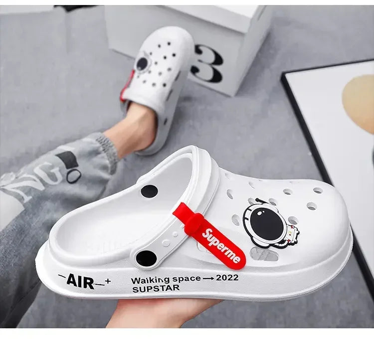 Men Women Sandals Breathable Home Slippers Outdoor Fashion Garden Clogs Couple Water Shoes Sandals For Men Black White