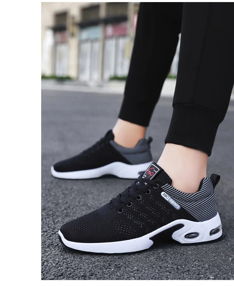 Men's Trendy Breathable Lace-Up Running Shoes Korean Light Casual Sports Sneakers