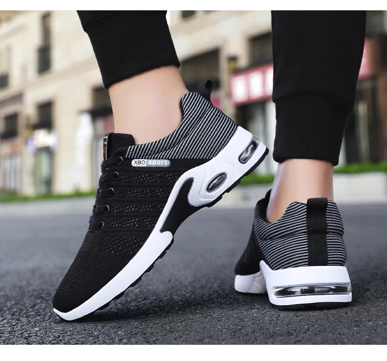 Men's Trendy Breathable Lace-Up Running Shoes Korean Light Casual Sports Sneakers