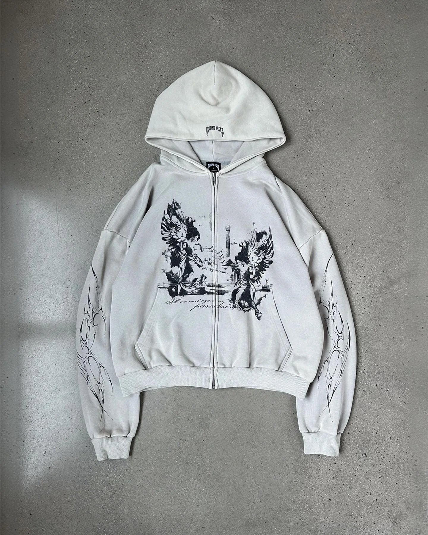 Trendy Y2K Minimalist Hoodie Oversized Unisex Streetwear Pullover with Unique Retro Graphic Design Soft Cotton Blend Couples